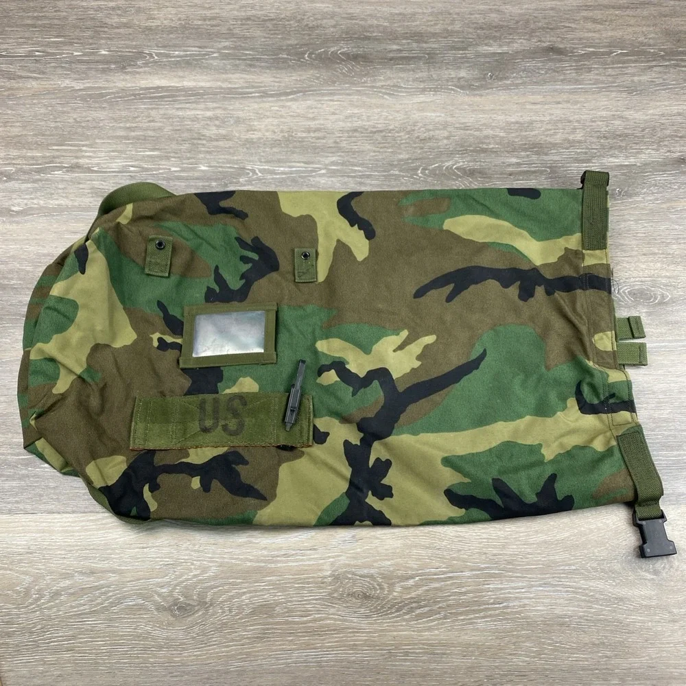 US Military Woodland Camo Bag Carrying Protecting Ensemble USGI Straps Tote Case